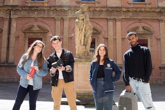 All’Università di Bologna le immatricolazioni crescono del 4,3%