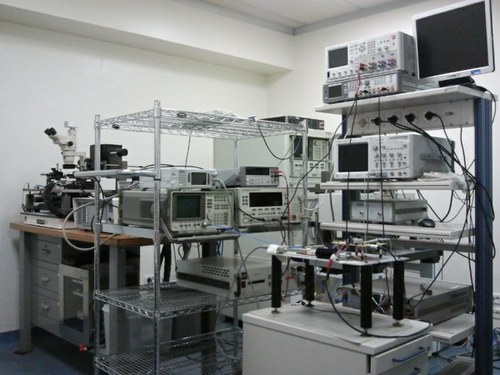 Attrezzature laboratorio EDM-lab